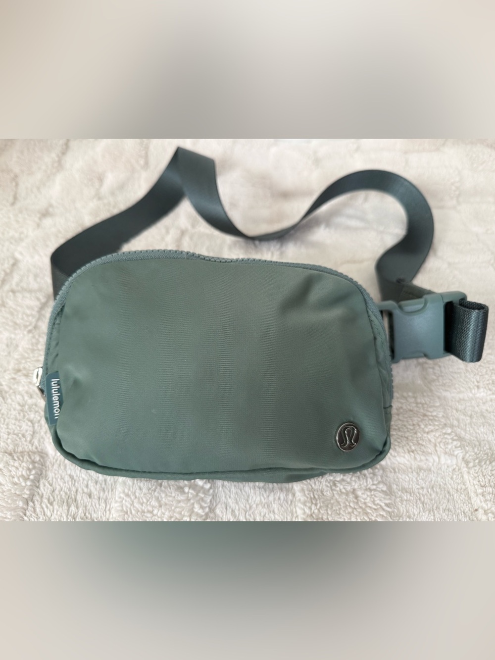 lululemon athletica Men's Tidewater Teal Belt Bag
